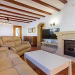 Lovely Home In Denia With Kitchen
